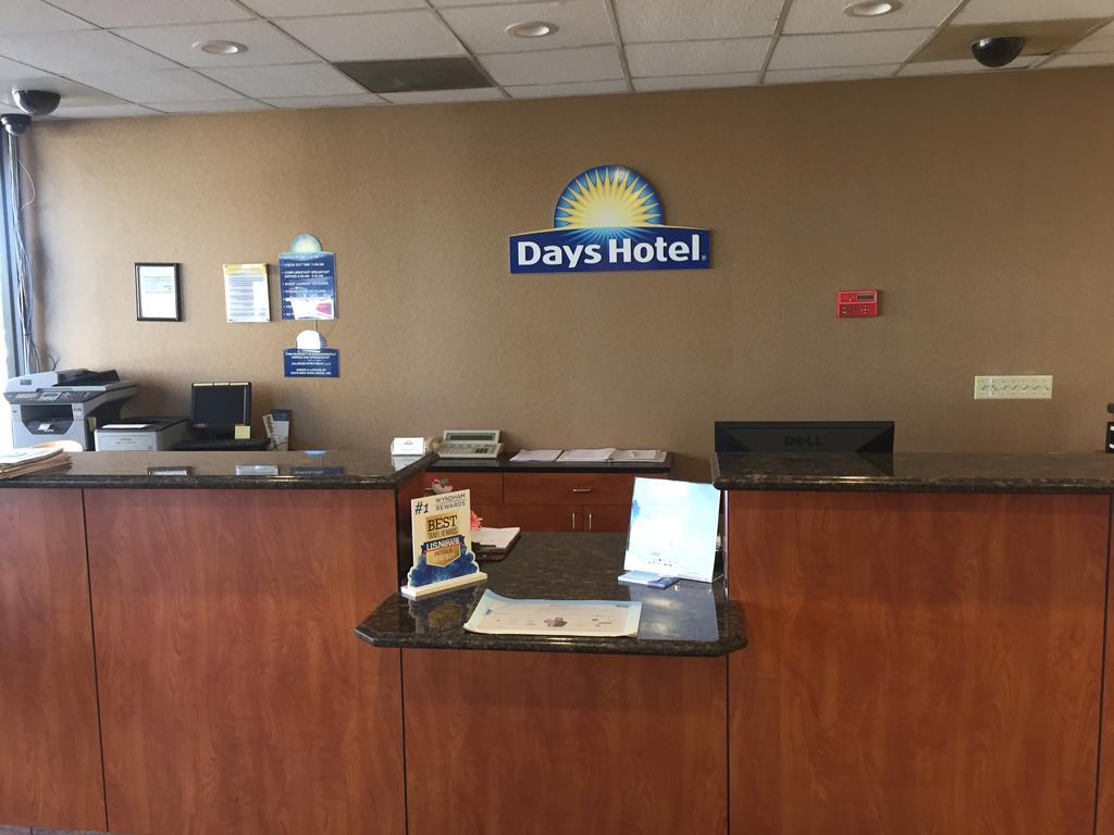 Days Hotel By Wyndham Oakland Airport-Coliseum 外观 照片