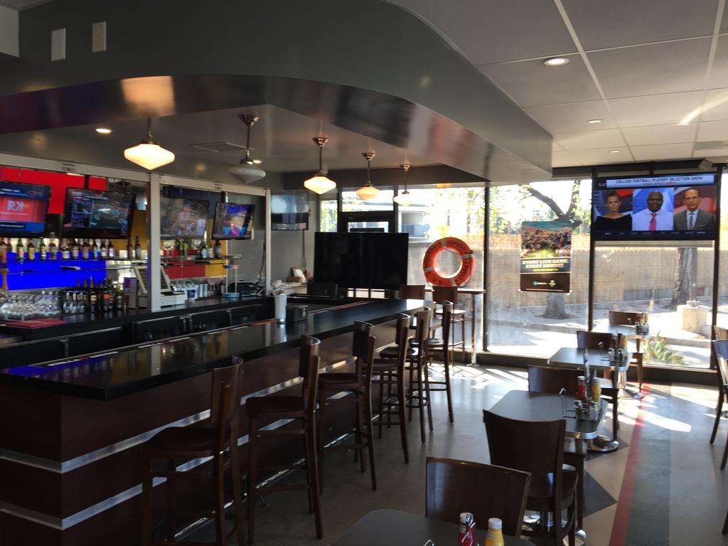 Days Hotel By Wyndham Oakland Airport-Coliseum 外观 照片