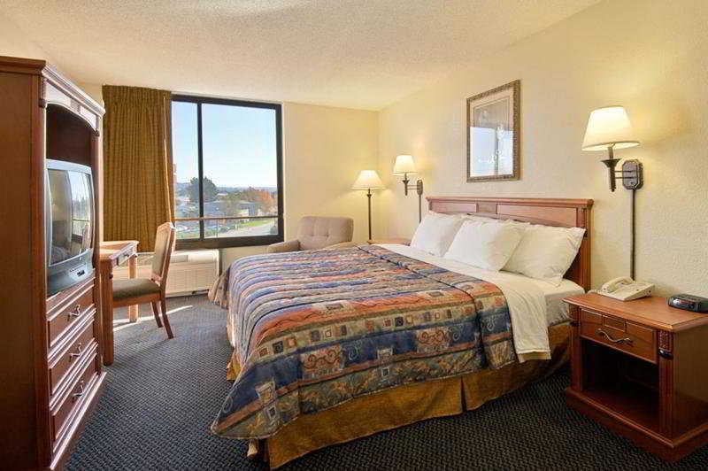Days Hotel By Wyndham Oakland Airport-Coliseum 外观 照片