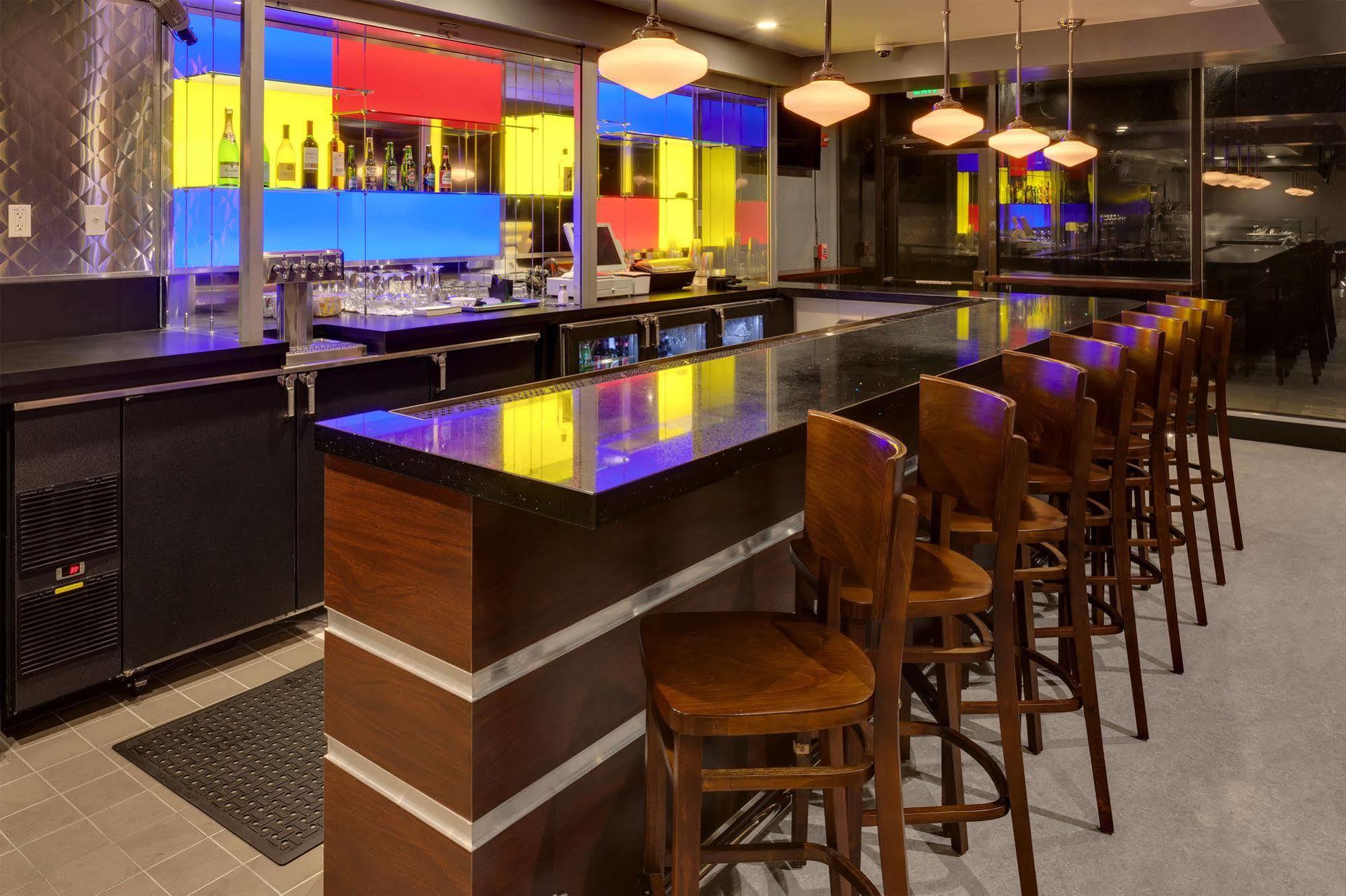 Days Hotel By Wyndham Oakland Airport-Coliseum 外观 照片