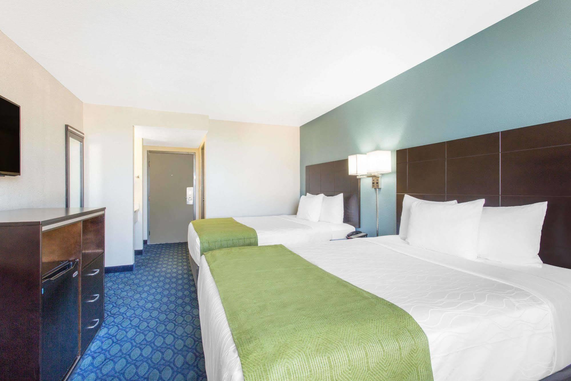 Days Hotel By Wyndham Oakland Airport-Coliseum 外观 照片