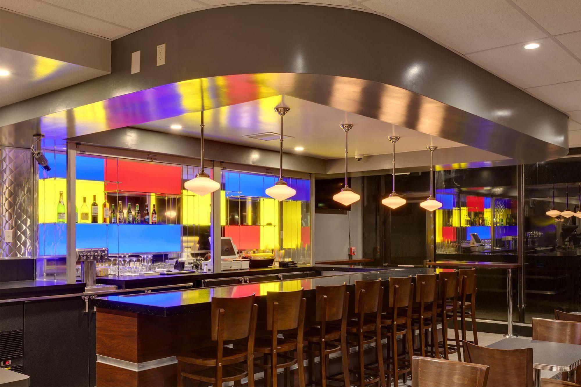 Days Hotel By Wyndham Oakland Airport-Coliseum 外观 照片